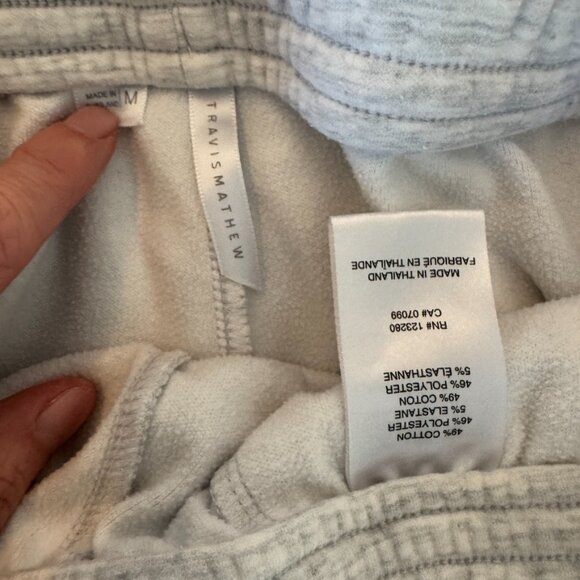 TravisMathew Women’s Lounge Shorts Heather Gray Drawstring Size M - Picture 4 of 4